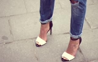 Kenza Zouiten feet photo 18