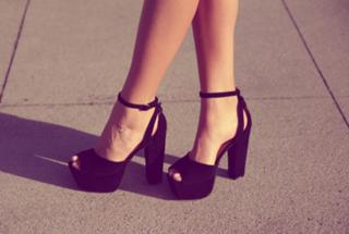 Kenza Zouiten feet photo 10