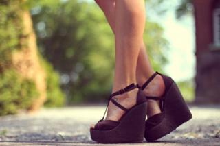 Kenza Zouiten feet photo 20