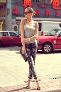 Kenza Zouiten feet photo 9