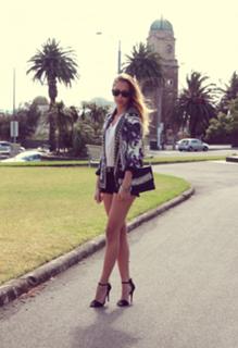 Kenza Zouiten feet photo 8