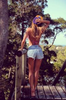 Kenza Zouiten feet photo 17