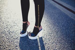 Kenza Zouiten feet photo 20
