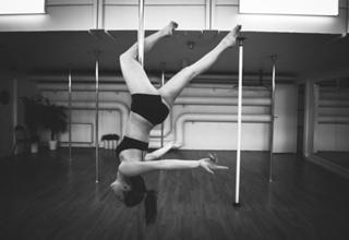 Kenza Zouiten feet photo 6