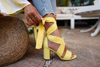Kenza Zouiten feet photo 16