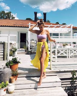 Kenza Zouiten feet photo 8