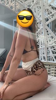 Kenza Zouiten feet photo 7