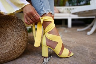Kenza Zouiten feet photo 8