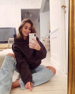 Kenza Zouiten feet photo 9