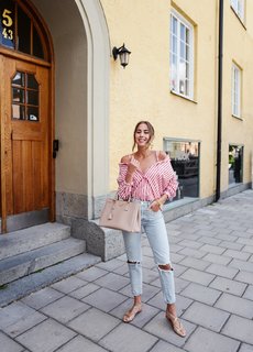 Kenza Zouiten feet photo 8