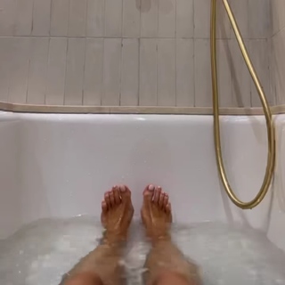 Kenza Zouiten feet photo 2