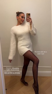 Kenza Zouiten feet photo 4
