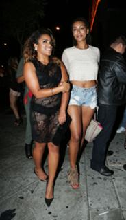 Keri Hilson feet photo thumbnail