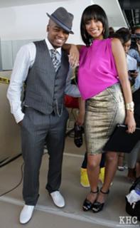Keri Hilson feet photo thumbnail