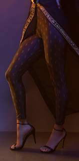 Keri Hilson feet photo thumbnail