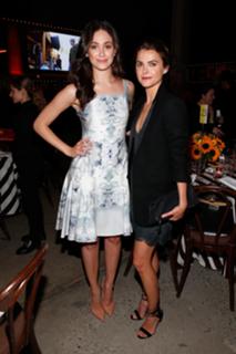 Keri Russell feet photo thumbnail