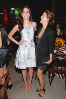 Keri Russell feet photo thumbnail