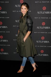 Keri Russell feet photo thumbnail