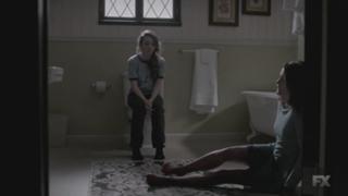 Keri Russell feet photo thumbnail