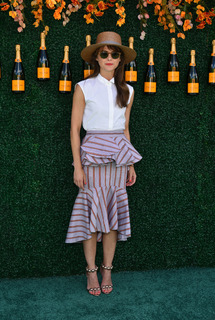 Keri Russell feet photo thumbnail