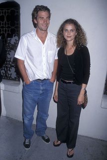 Keri Russell feet photo thumbnail