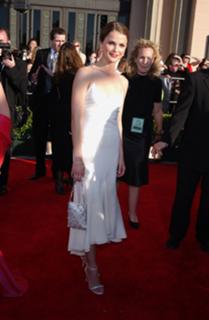 Keri Russell feet photo thumbnail
