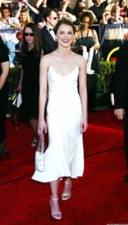 Keri Russell feet photo thumbnail