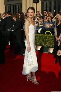 Keri Russell feet photo thumbnail