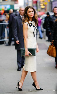 Keri Russell feet photo thumbnail