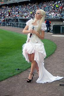 Kerli feet photo 4