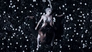 Kerli feet photo 8