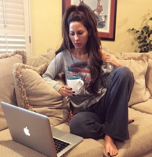 Kerri Kasem feet photo 10