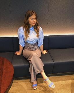 Kerri Medders feet photo 3