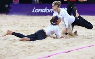 Kerri Walsh Jennings feet photo 9