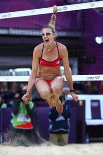 Kerri Walsh Jennings feet photo 19