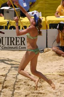 Kerri Walsh Jennings feet photo 3