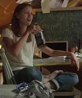 Kerry Bishé feet photo thumbnail