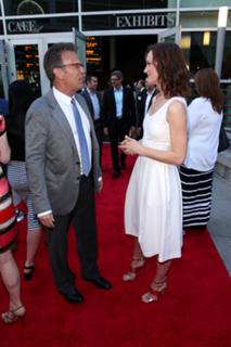 Kerry Bishé feet photo thumbnail