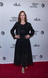 Kerry Bishé feet photo thumbnail