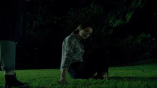 Kerry Bishé feet photo thumbnail