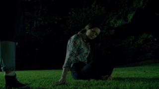 Kerry Bishé feet photo thumbnail