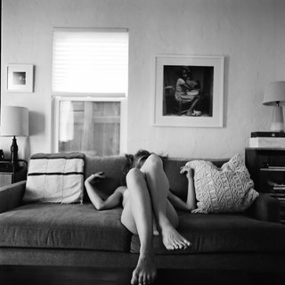 Kerry Bishé feet photo thumbnail