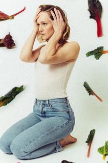 Kerry Bishé feet photo thumbnail