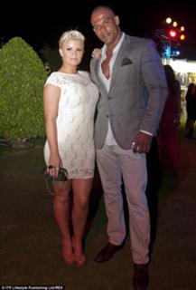 Kerry Katona feet photo thumbnail