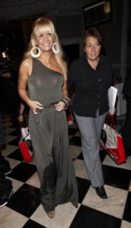 Kerry Katona feet photo thumbnail