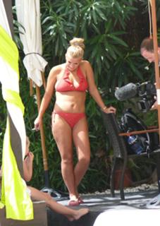 Kerry Katona feet photo thumbnail