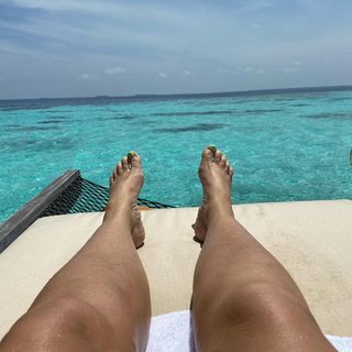 Kerry Katona feet photo thumbnail