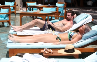 Kerry Katona feet photo thumbnail