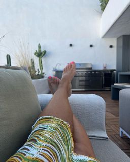 Kerry Katona feet photo thumbnail