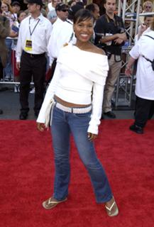Kerry Washington feet photo thumbnail